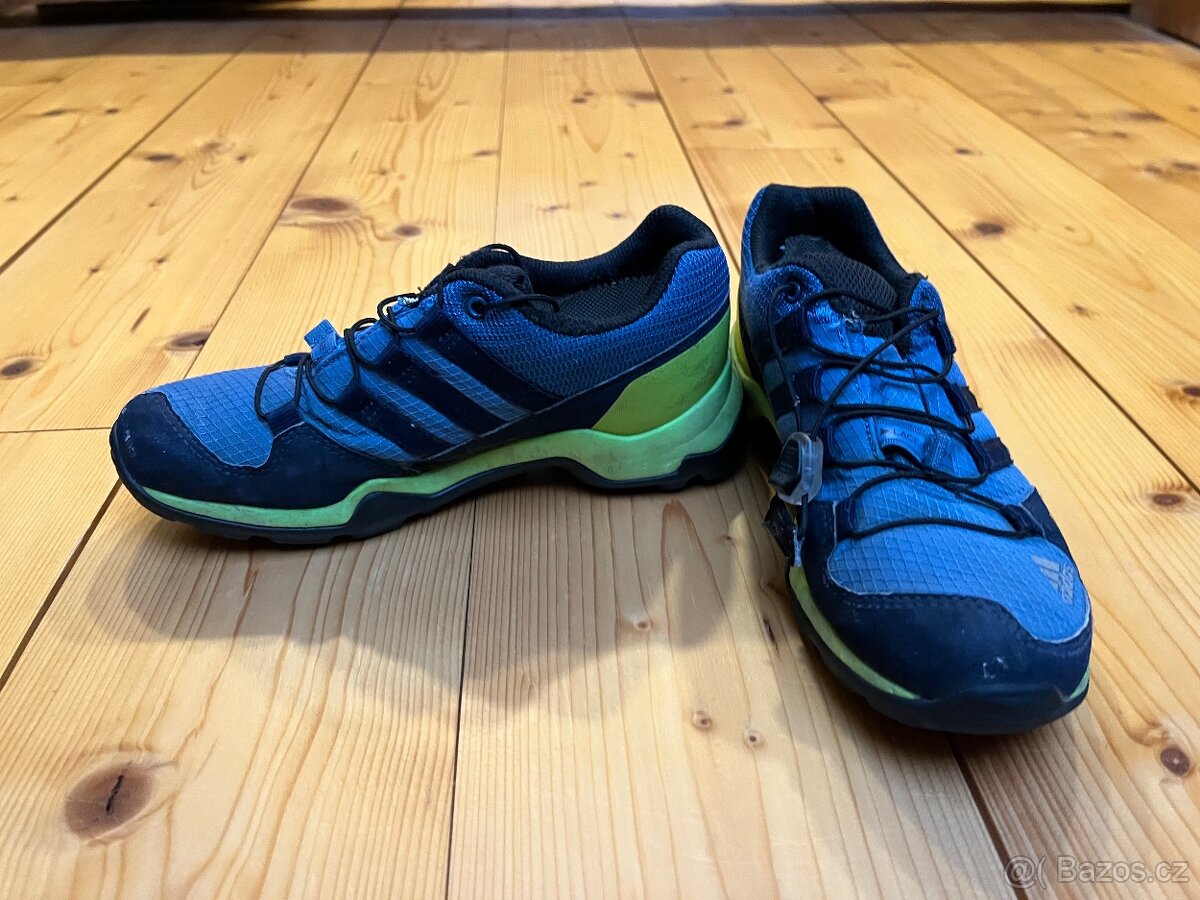 Sportovni boty Adidas, velikost 32, goretex - 3