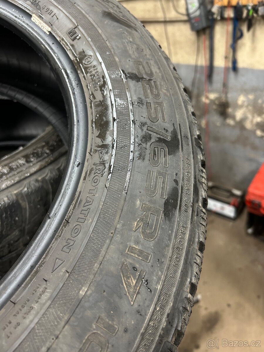225/65 R17 zimní pneu Nokian - 3