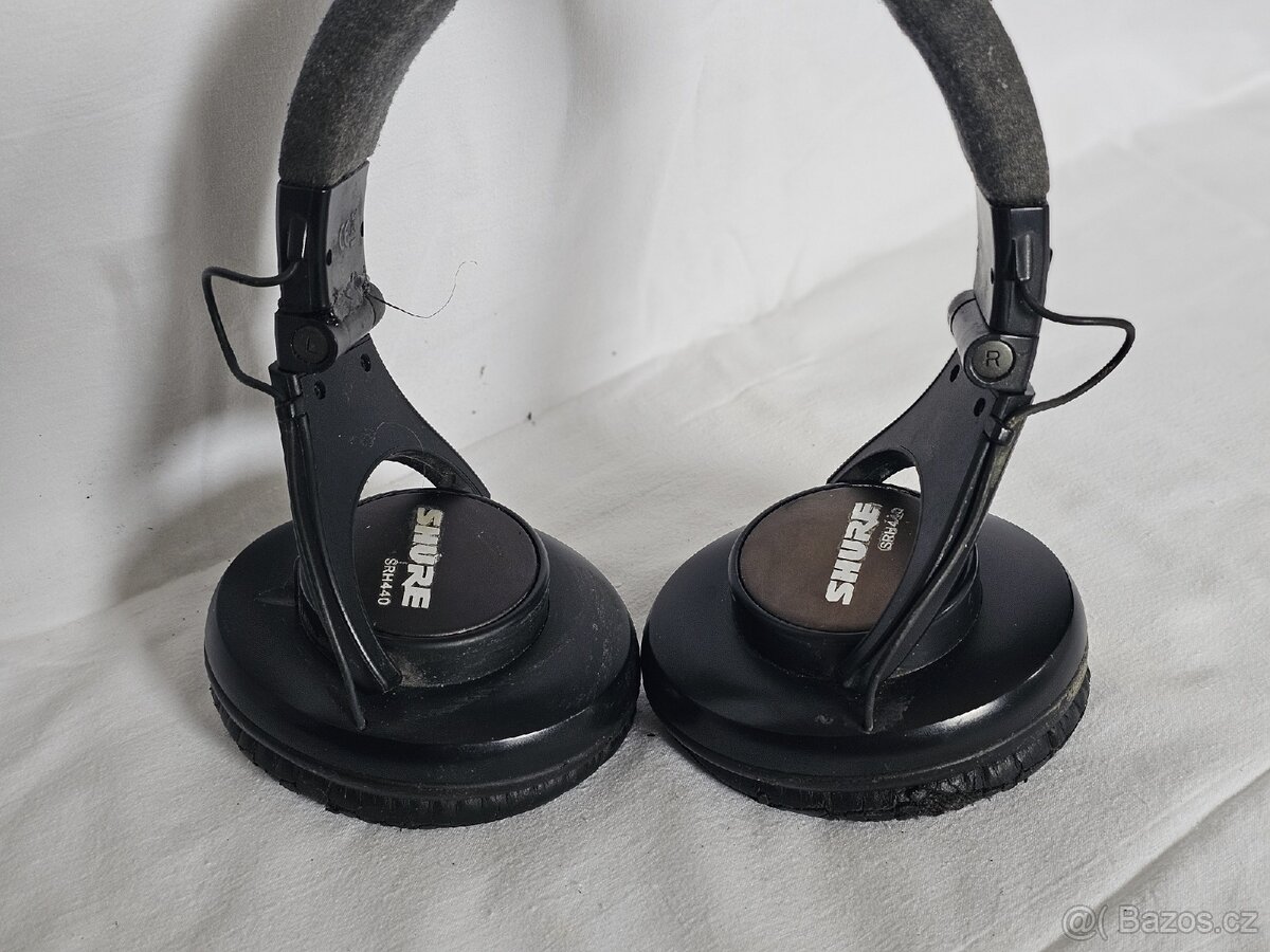 Sluchátka Shure SRH 440 - 3