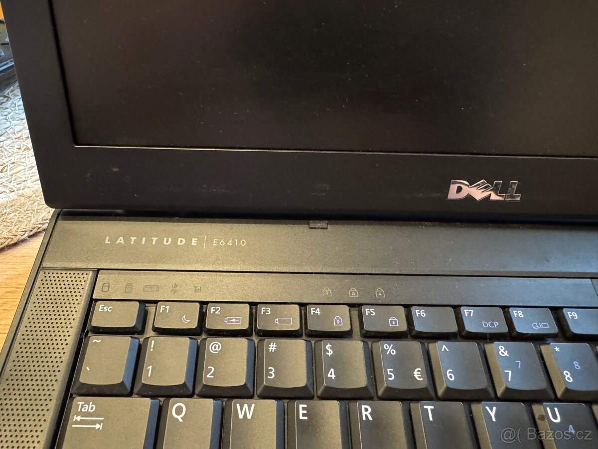 Dell latitude e6410 - 3