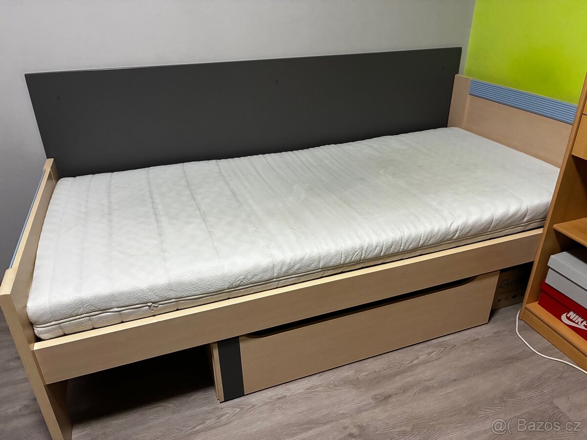 Postel 90x200 + matrace + rošt - 3
