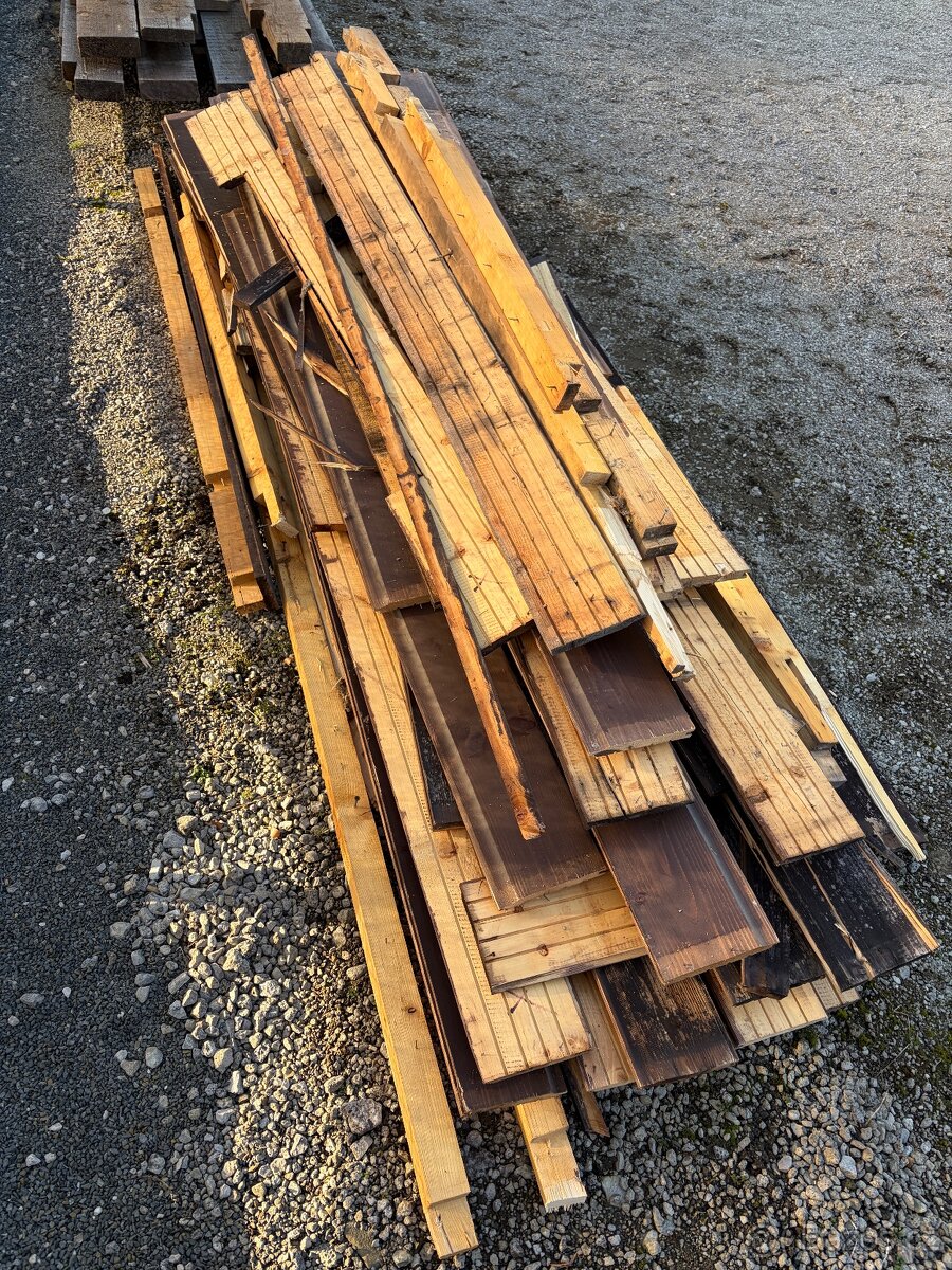 Palivové dřevo, prkna s hřebíky - 3