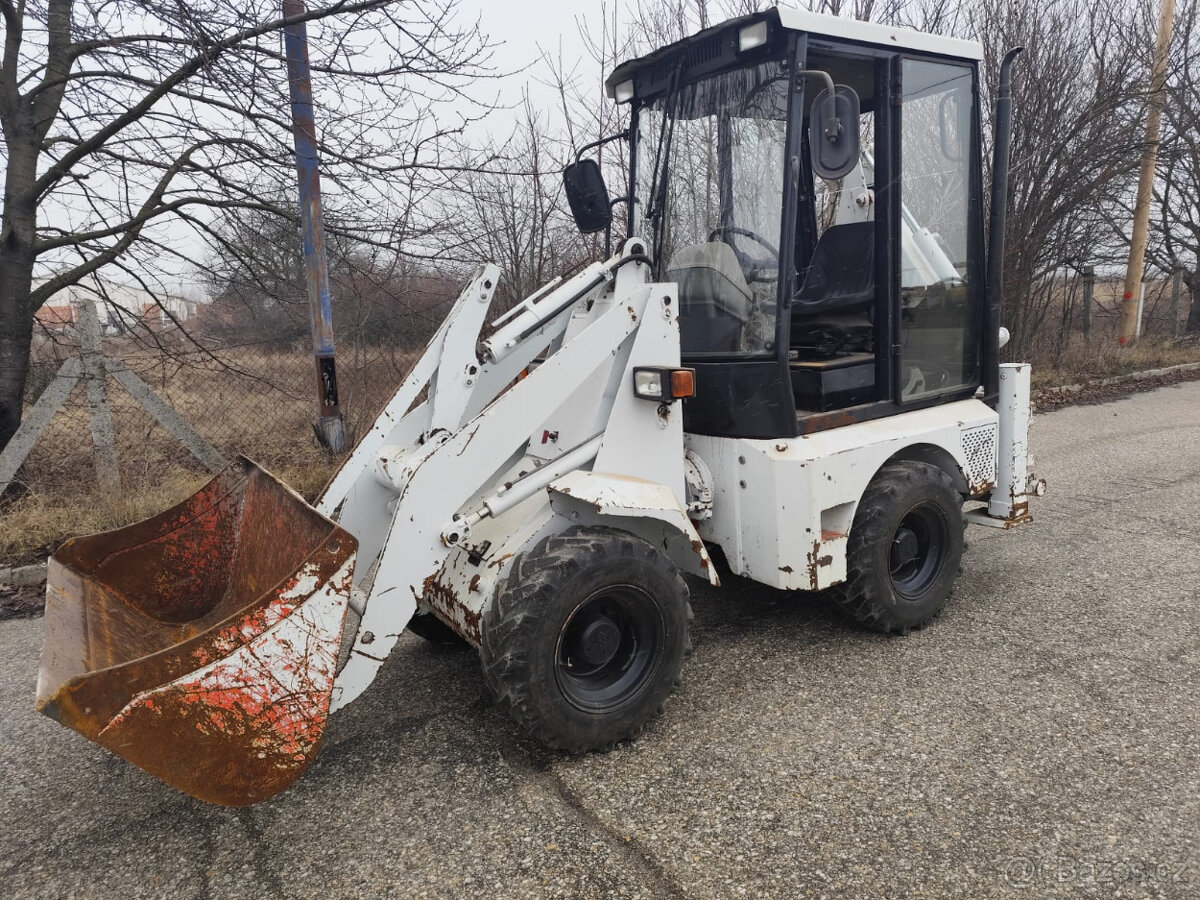 Mini traktorbagr, vaha 3.6t. - 3