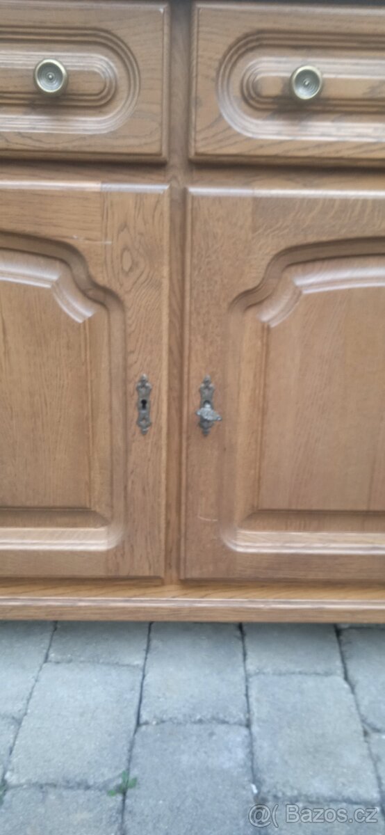 Rustikální komoda - 3