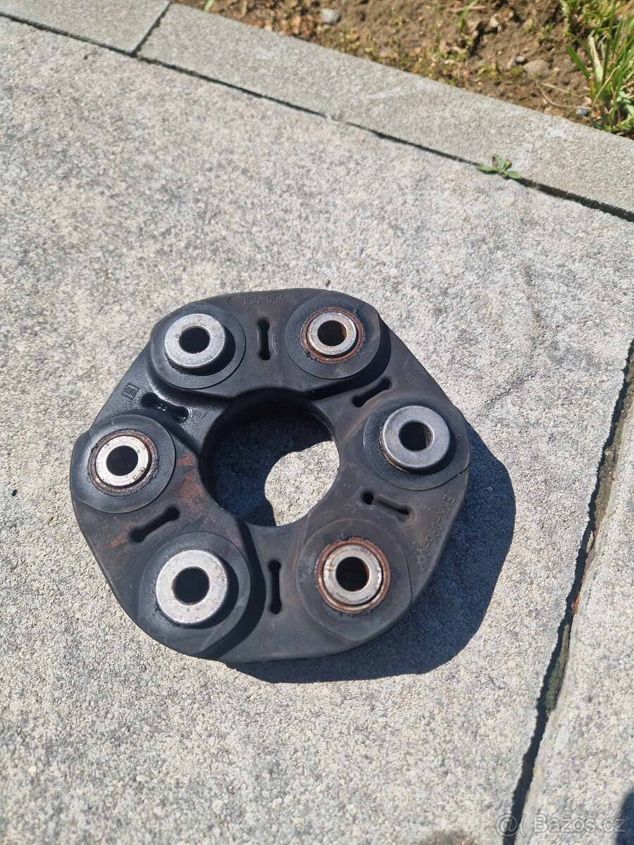 E90/E91 zadní hardy spojka MEYLE HD 26117527392 - 3