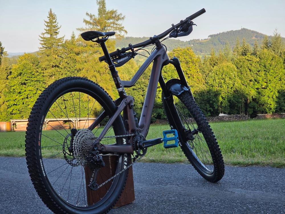 Scott Genius carbon 930 29" hnědé M 2021 - 3