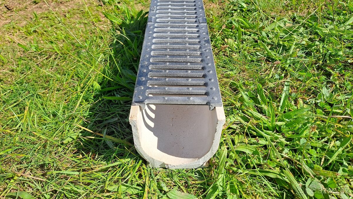 Odvodňovací žlab SELF LINE 100/110 s litinovým roštem - 3