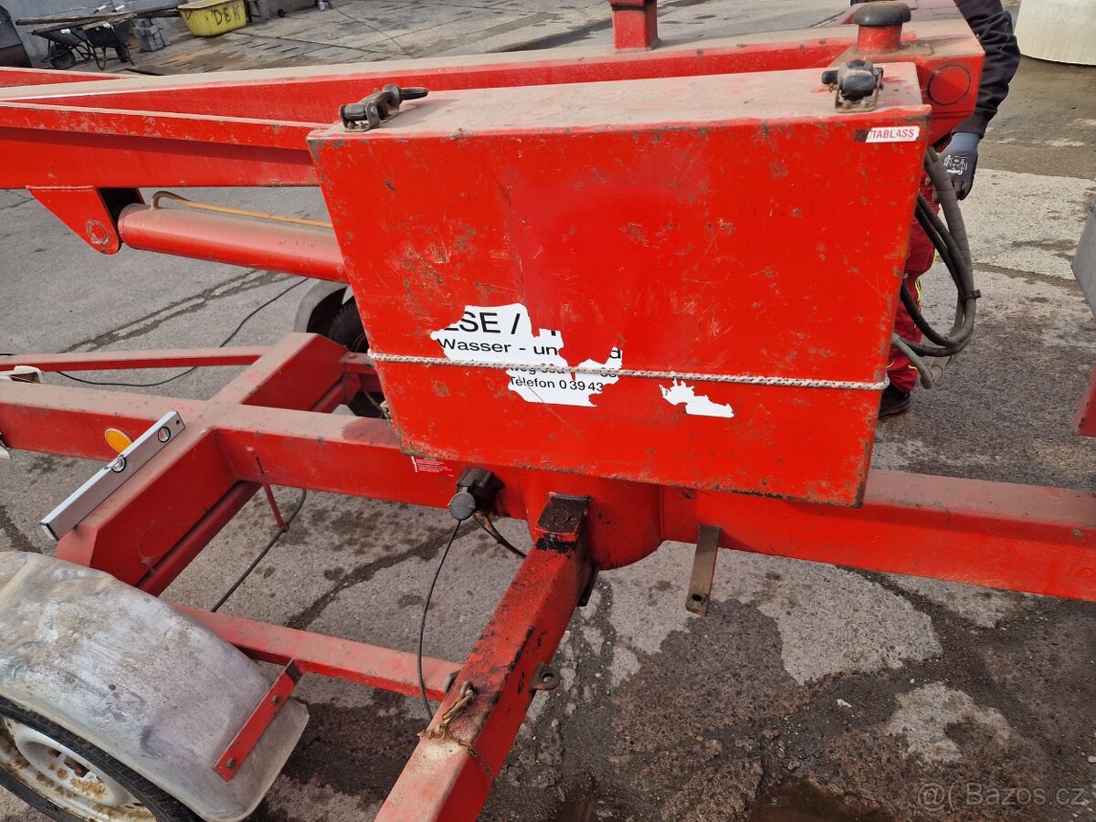 Přívěsná pracovní plošina - 3