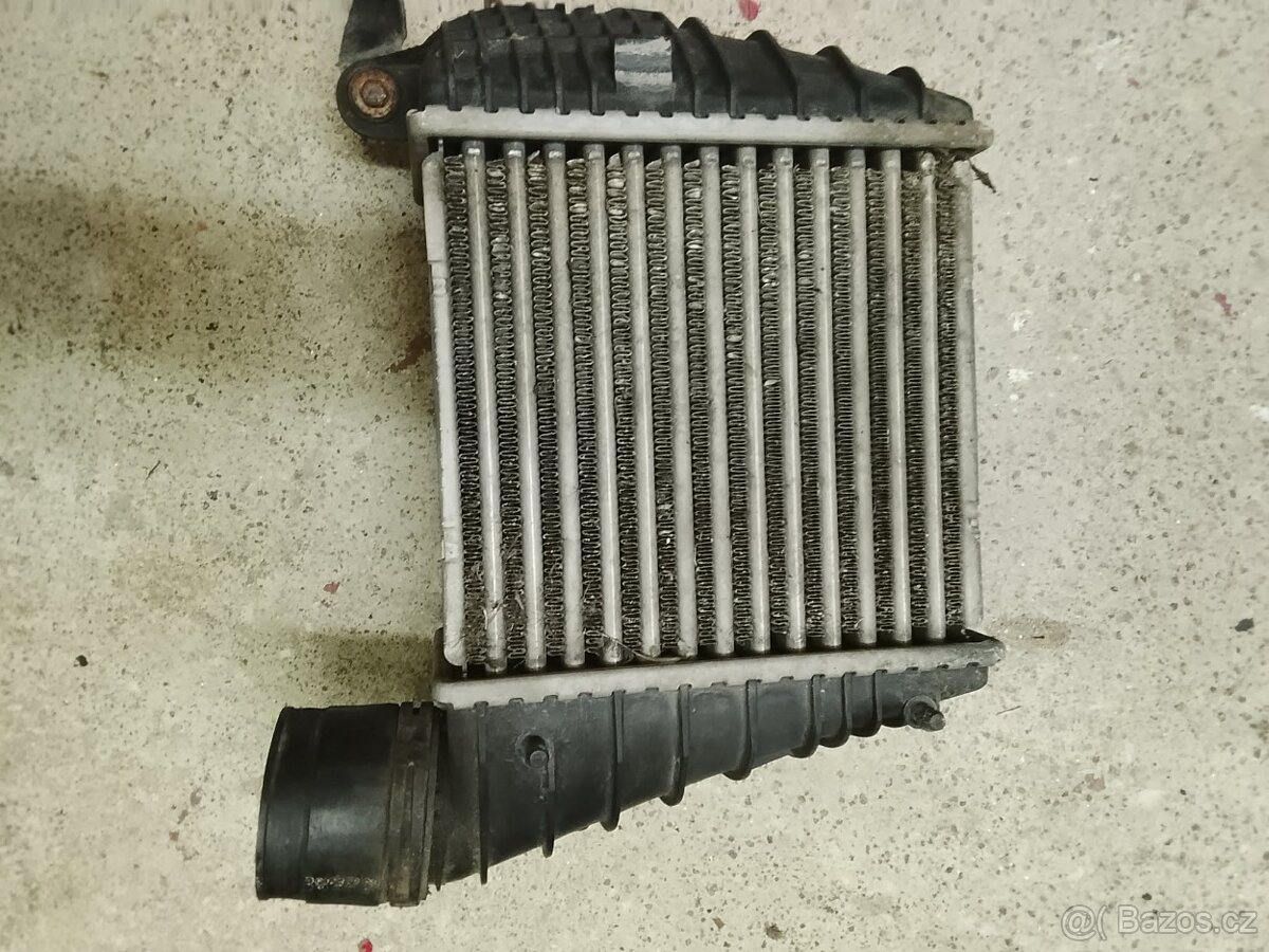 Škoda octavia 1.9 tdi 81 kw interkoler - 3