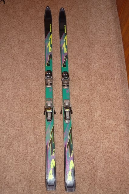 Sjezdové lyže Völk - 3