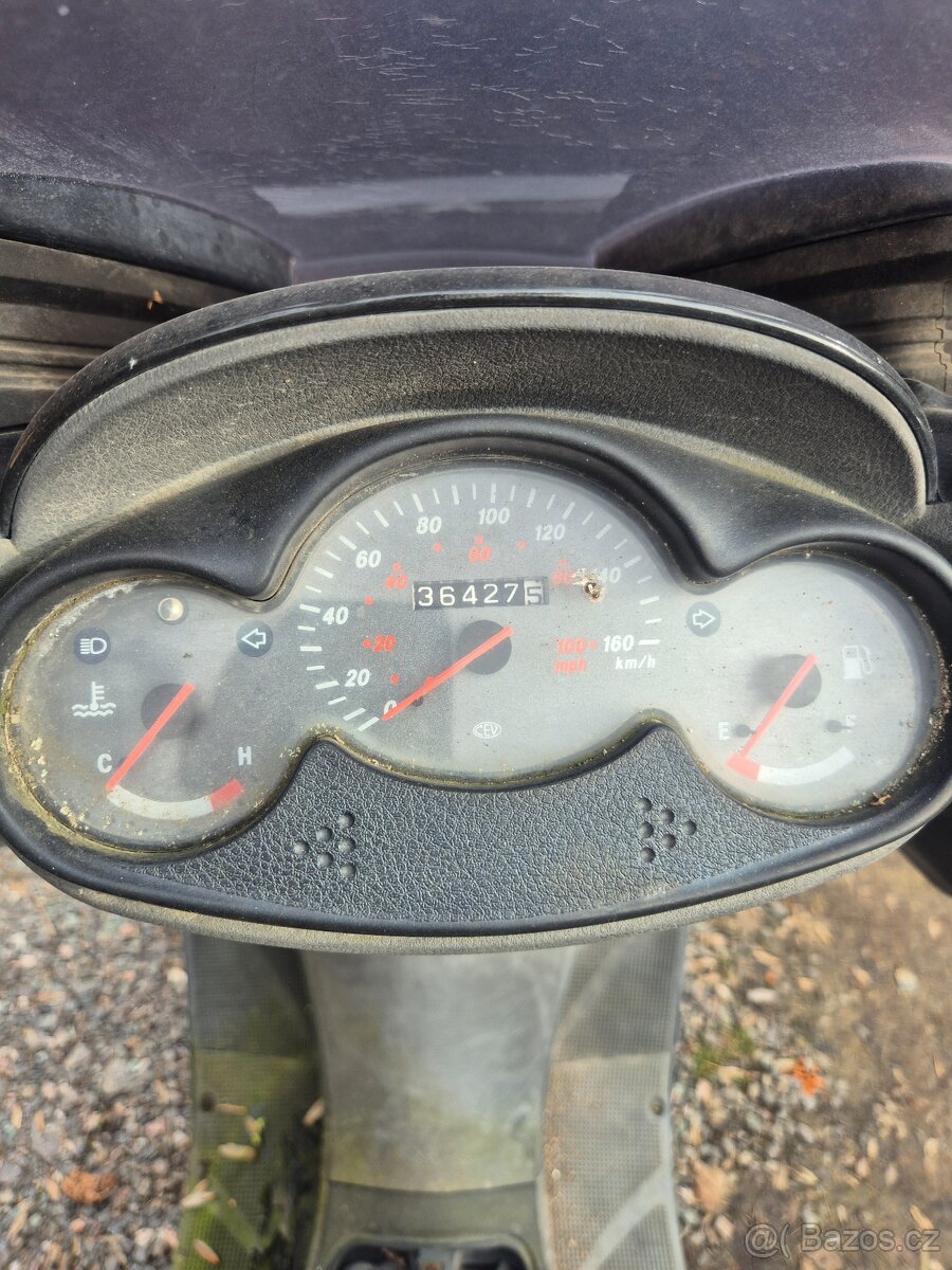 Yamaha Majesty 125 - 3