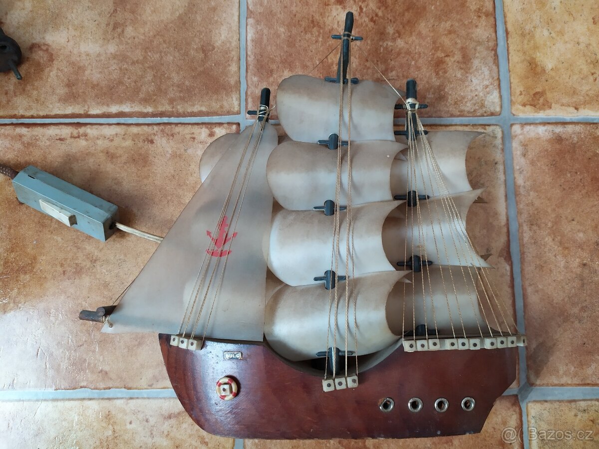 Loď - suvenýr - 3