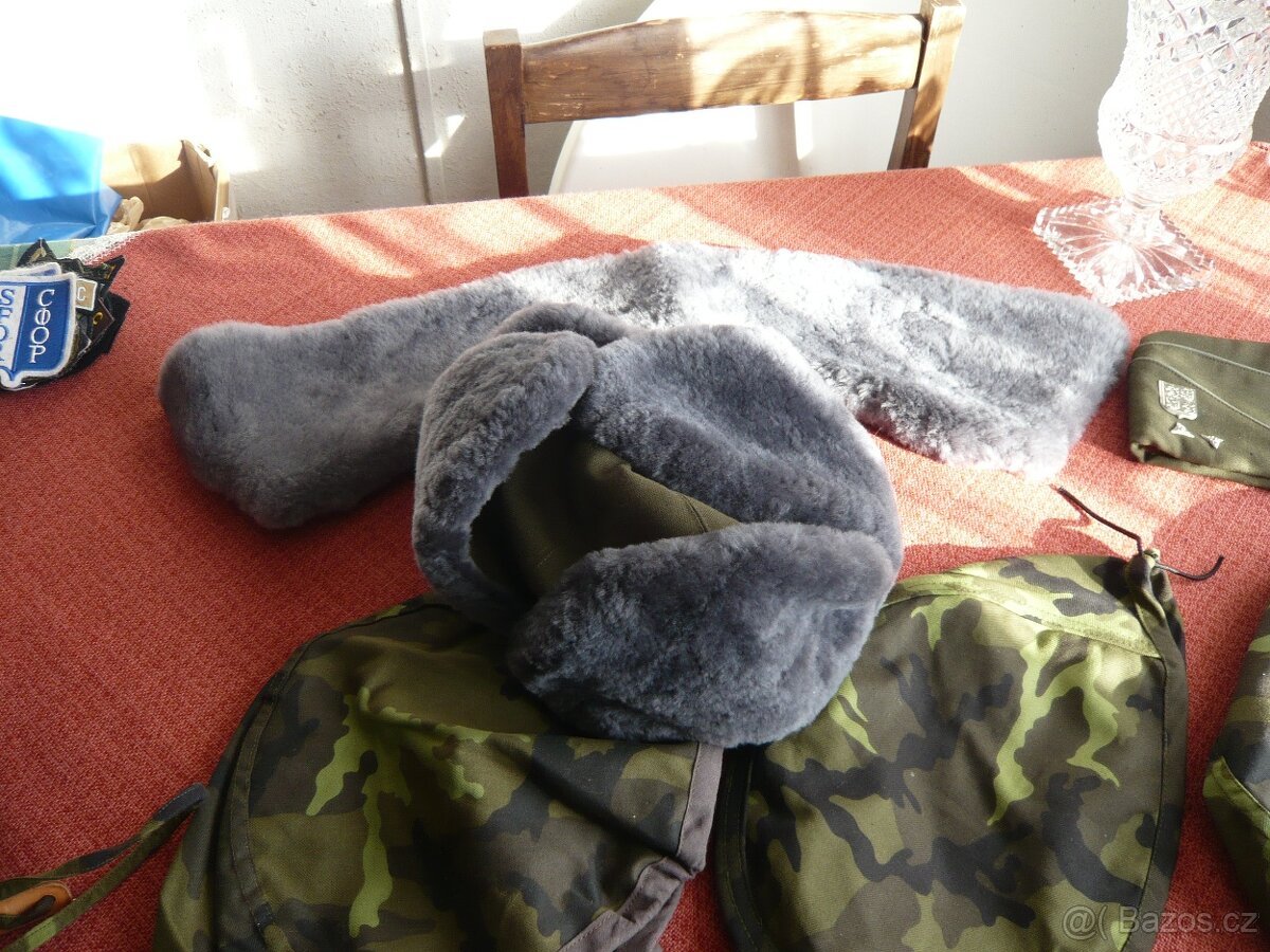 vojenské čepice - 3