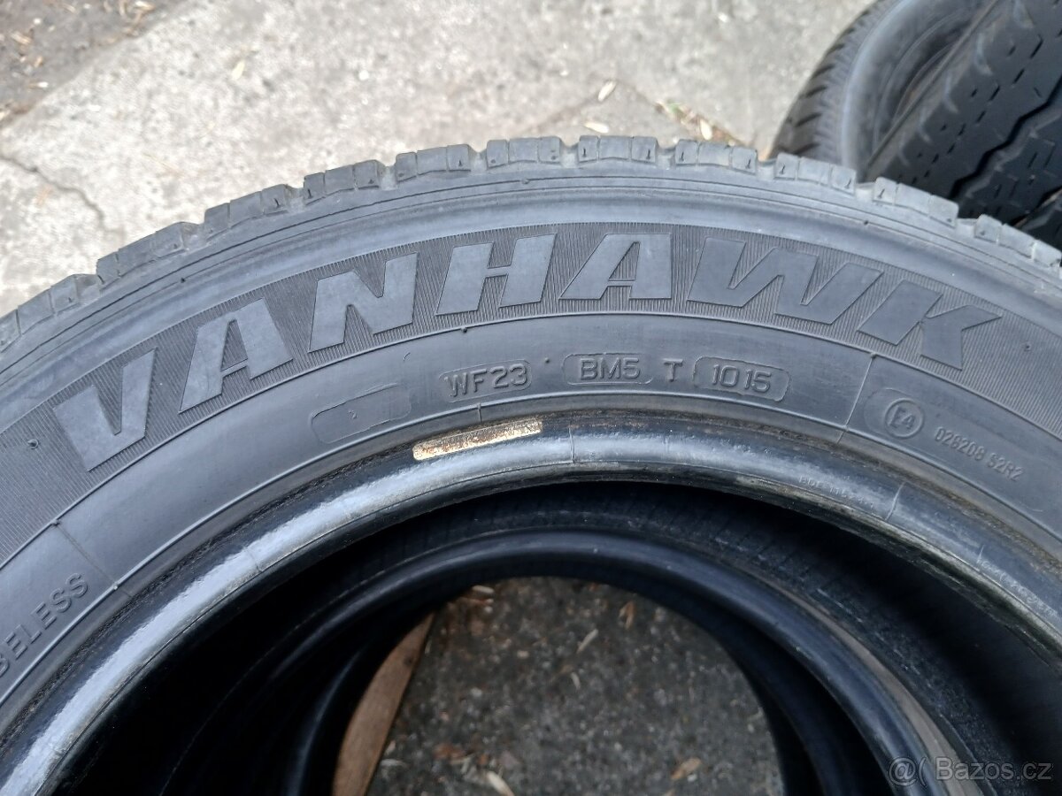 letní pneu 205/65/16C - 3