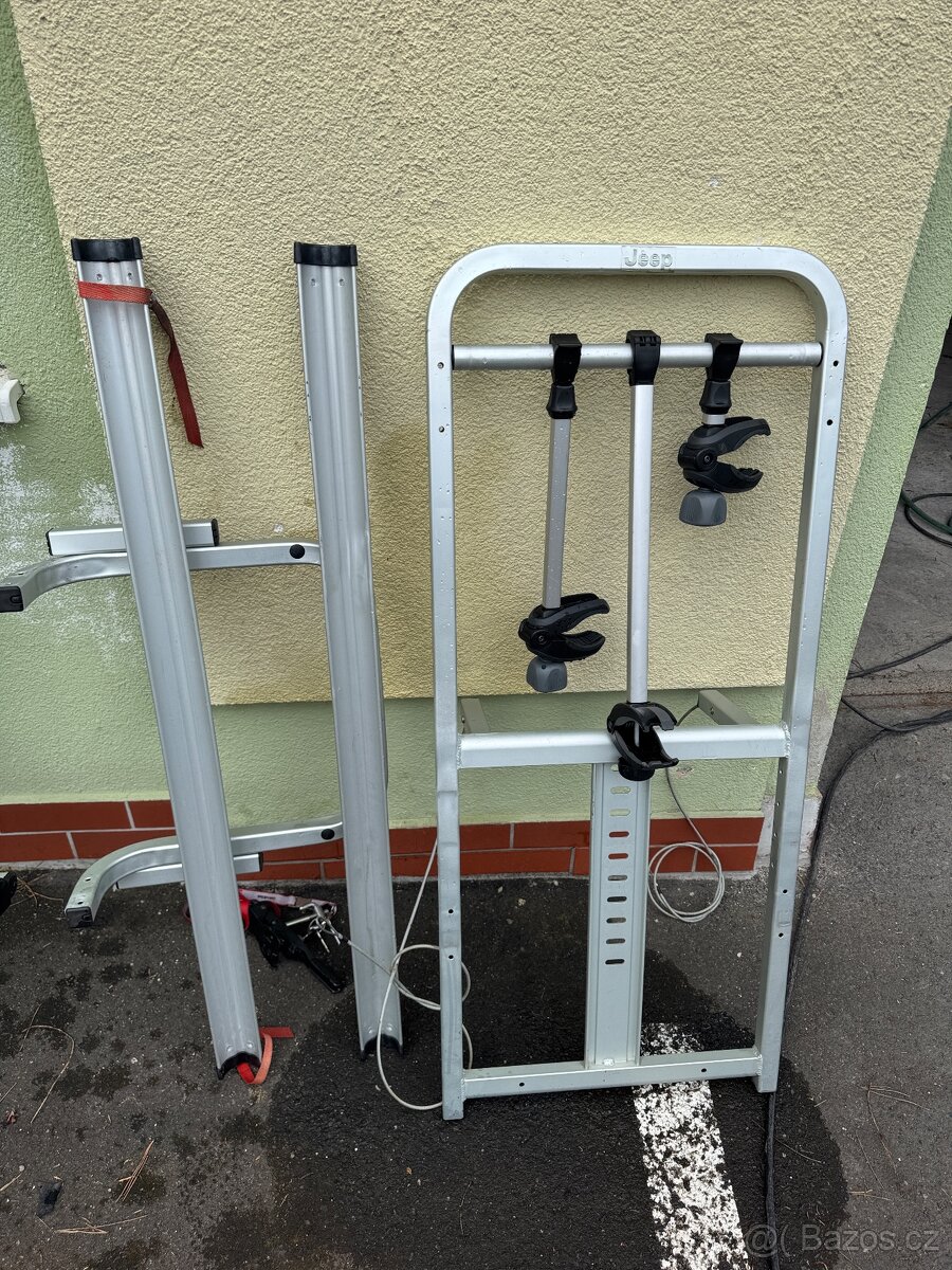 Originální nosič 2 kol Wrangler JK - 3