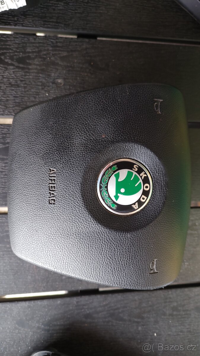 Škoda Octavia 2 - náhradní díly - 3