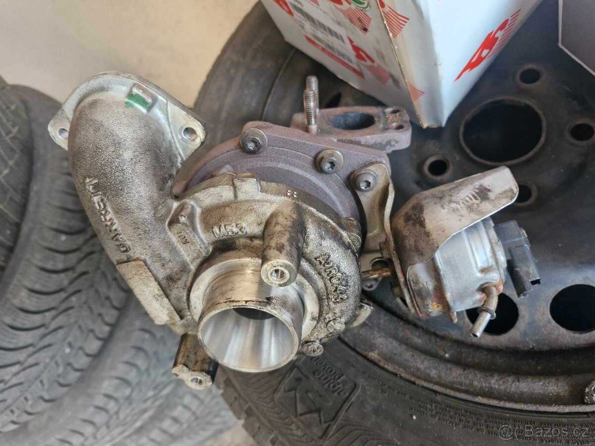 Ford Focus 1,6 - 3