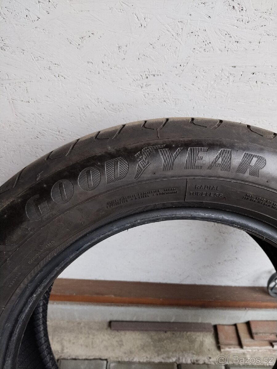 Letní pneu Goodyear 205/60/16 - 3