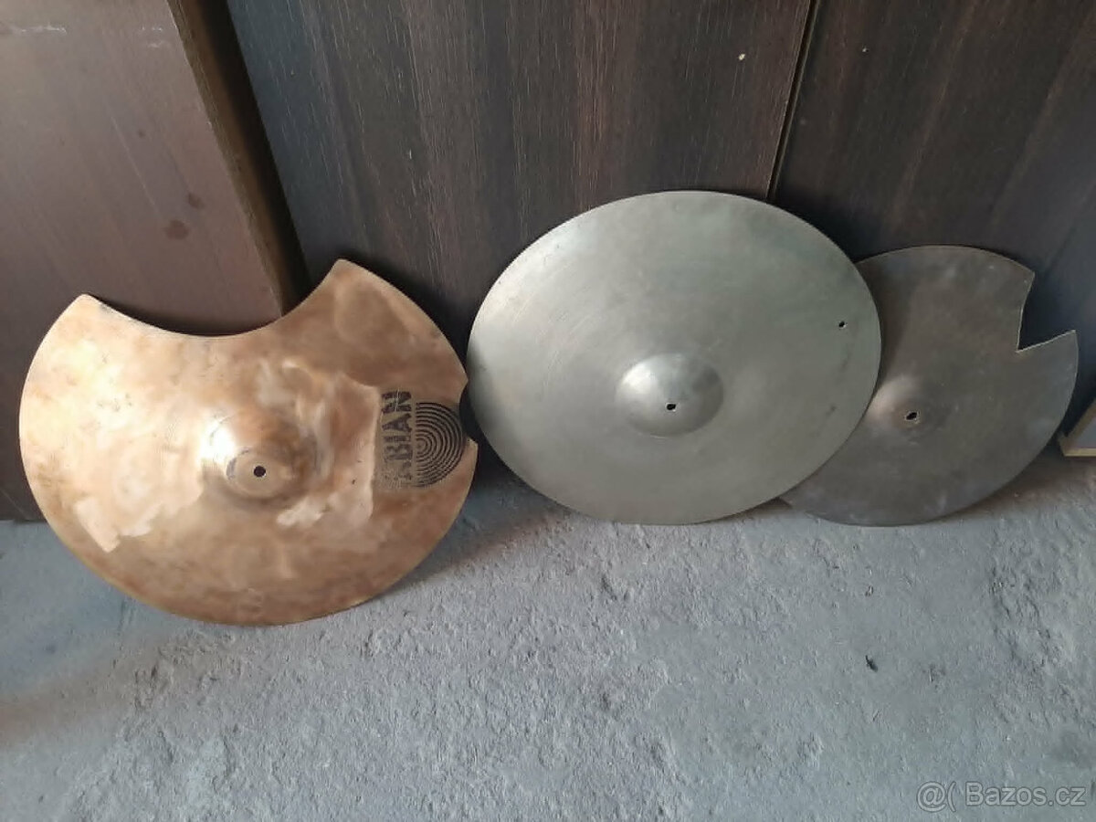 Atojany Amati - 3