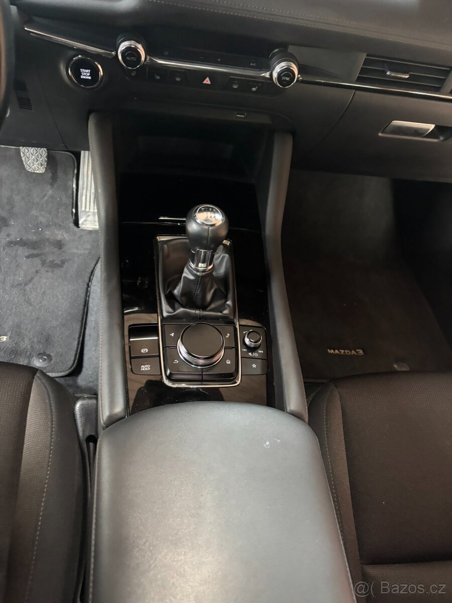 Mazda 3 - 3