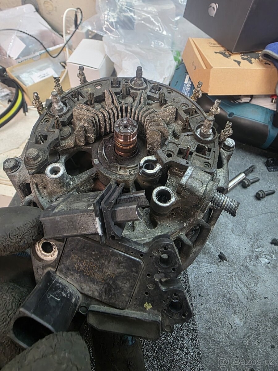 Alternator Mercedes vito viano - 3