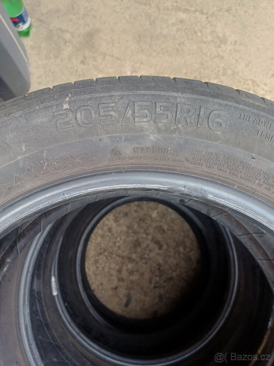 Michelin 205/55R16 - 3