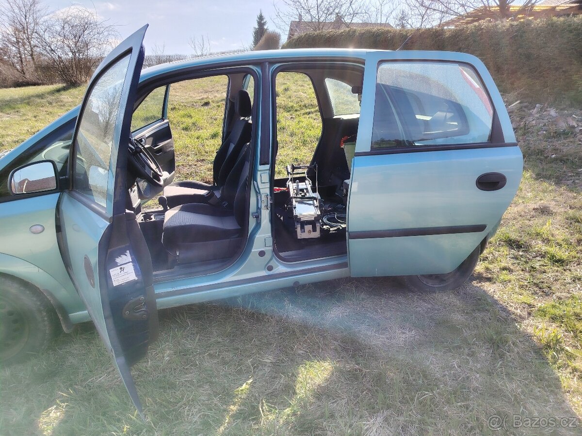Opel Meriva pro invalidy - 3