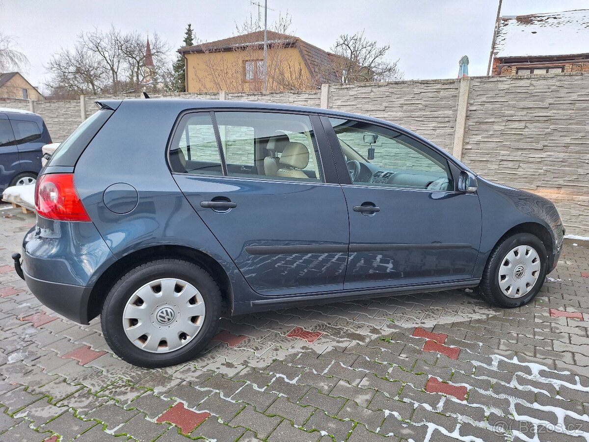 Volkswagen Golf, 1,9TDi,4MOTION,77kW,tažné,výhřev - 3