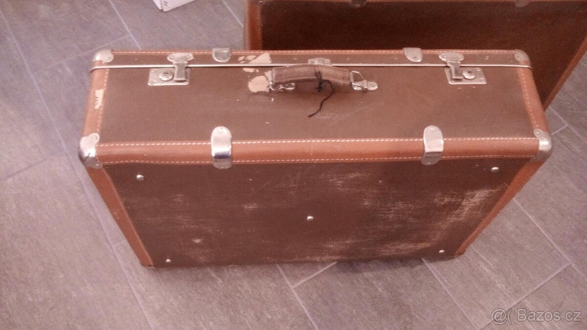 Kufry Kazeto Přerov - velké, starší, dobrý stav - 2 kusy - 3