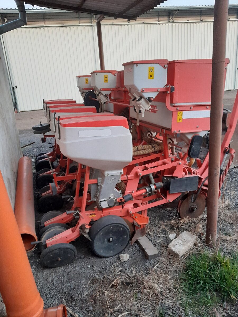 Seci stroj na kukuřici Gaspardo MTE - 3