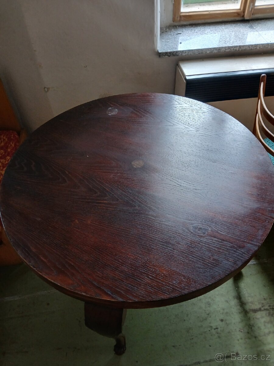Starožitný jídelní stůl - 3