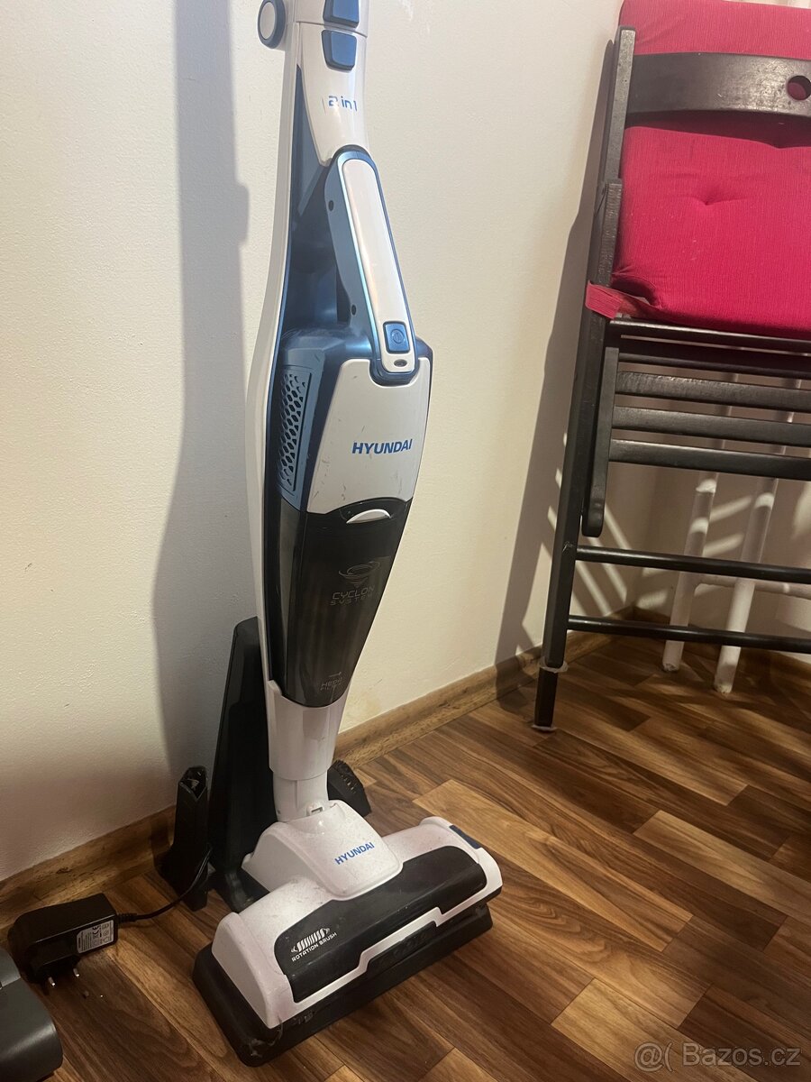 Vysavač Hyundai VC914 - 3