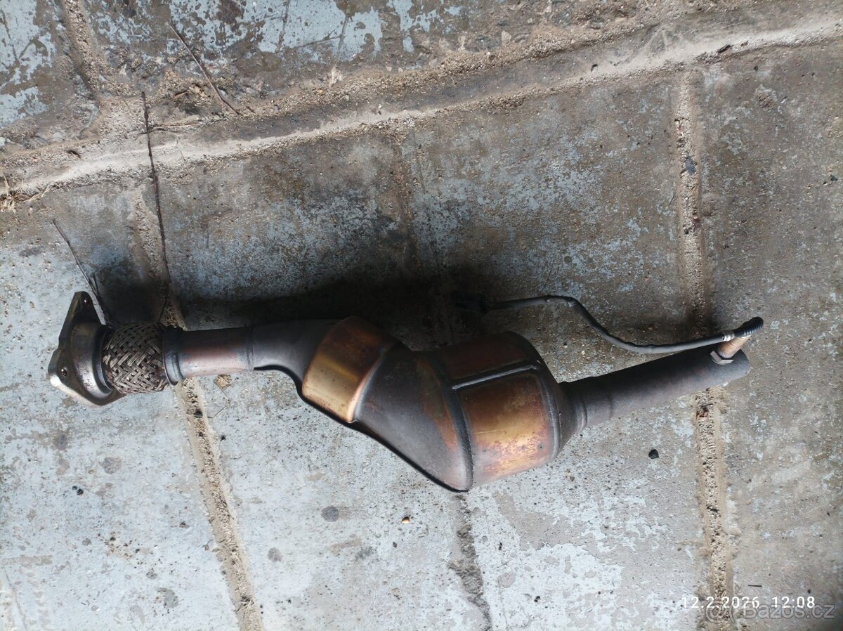 Prodám katalyzátor z vozu Renault Modus. - 3