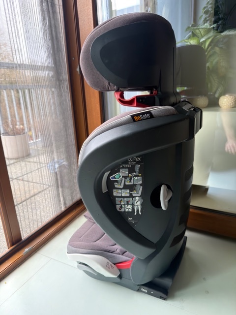 Autosedacka BeSafe iZi Flex FIX i-Size MetallicMelange 15-36 - 3