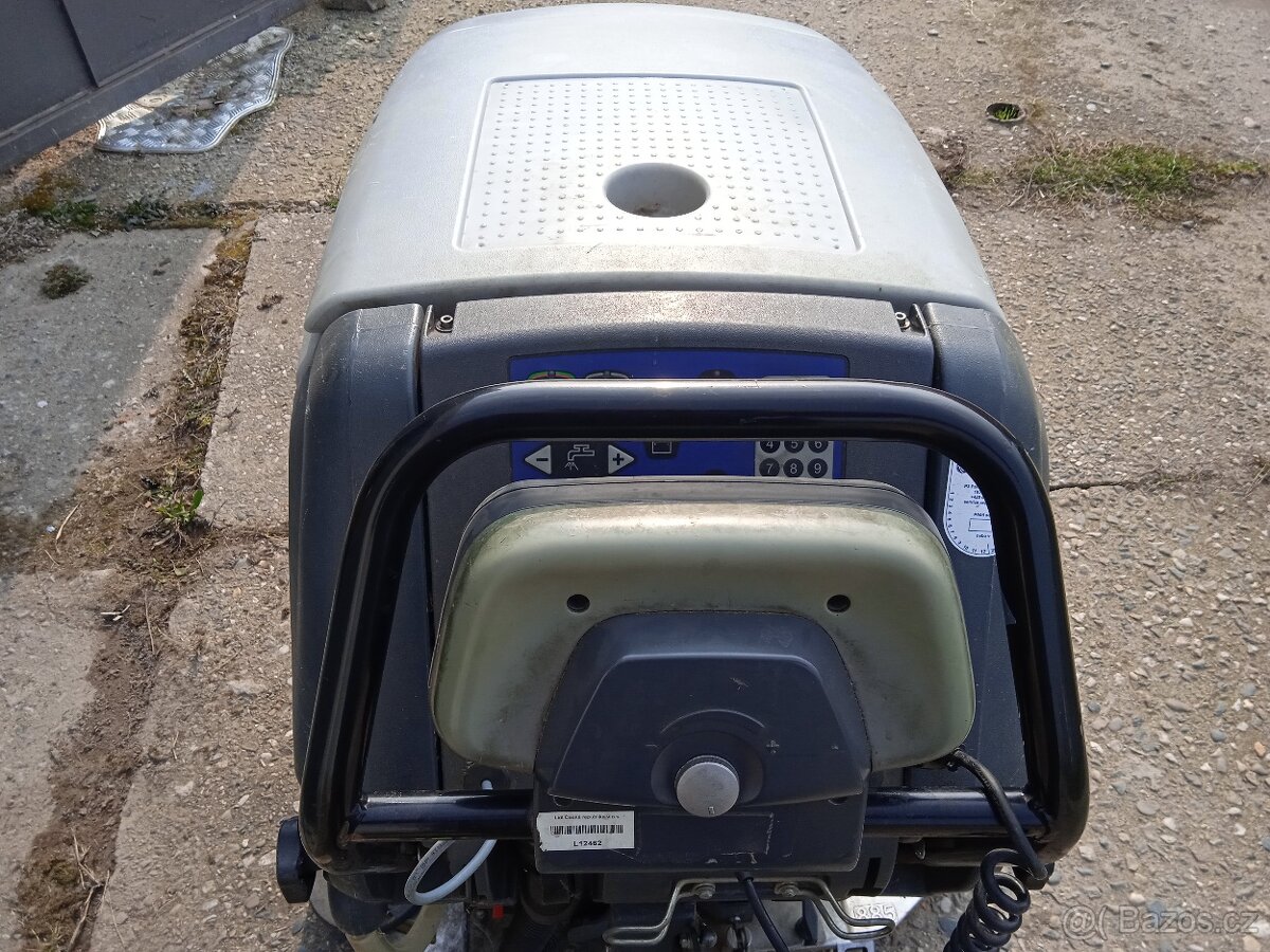 PODLAHOVÝ MYCÍ STROJ NILFISK BA 651,ČRrv 9/2015,dph - 3