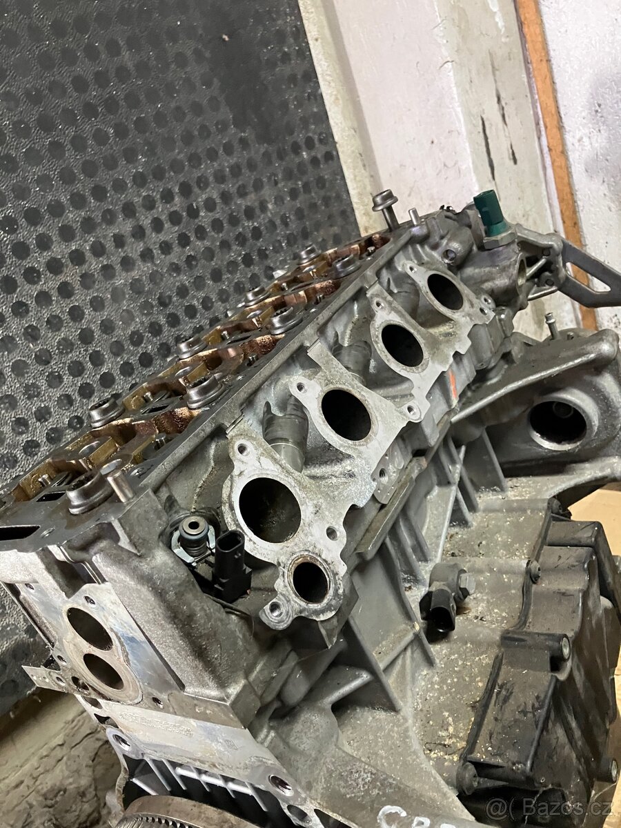 Prodám 2 motory - 3