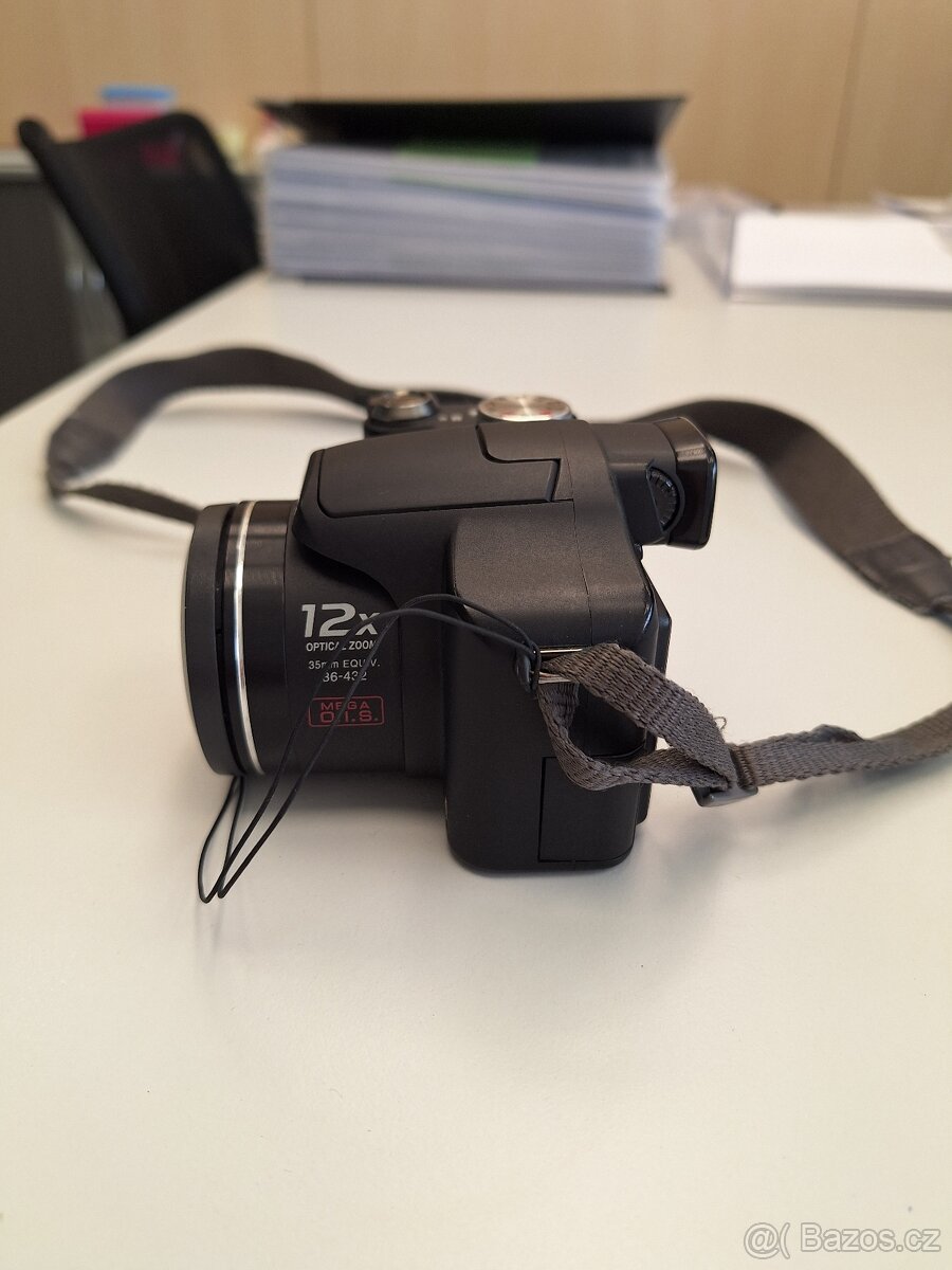 Panasonic Lumix DMC-FZ8 - 3