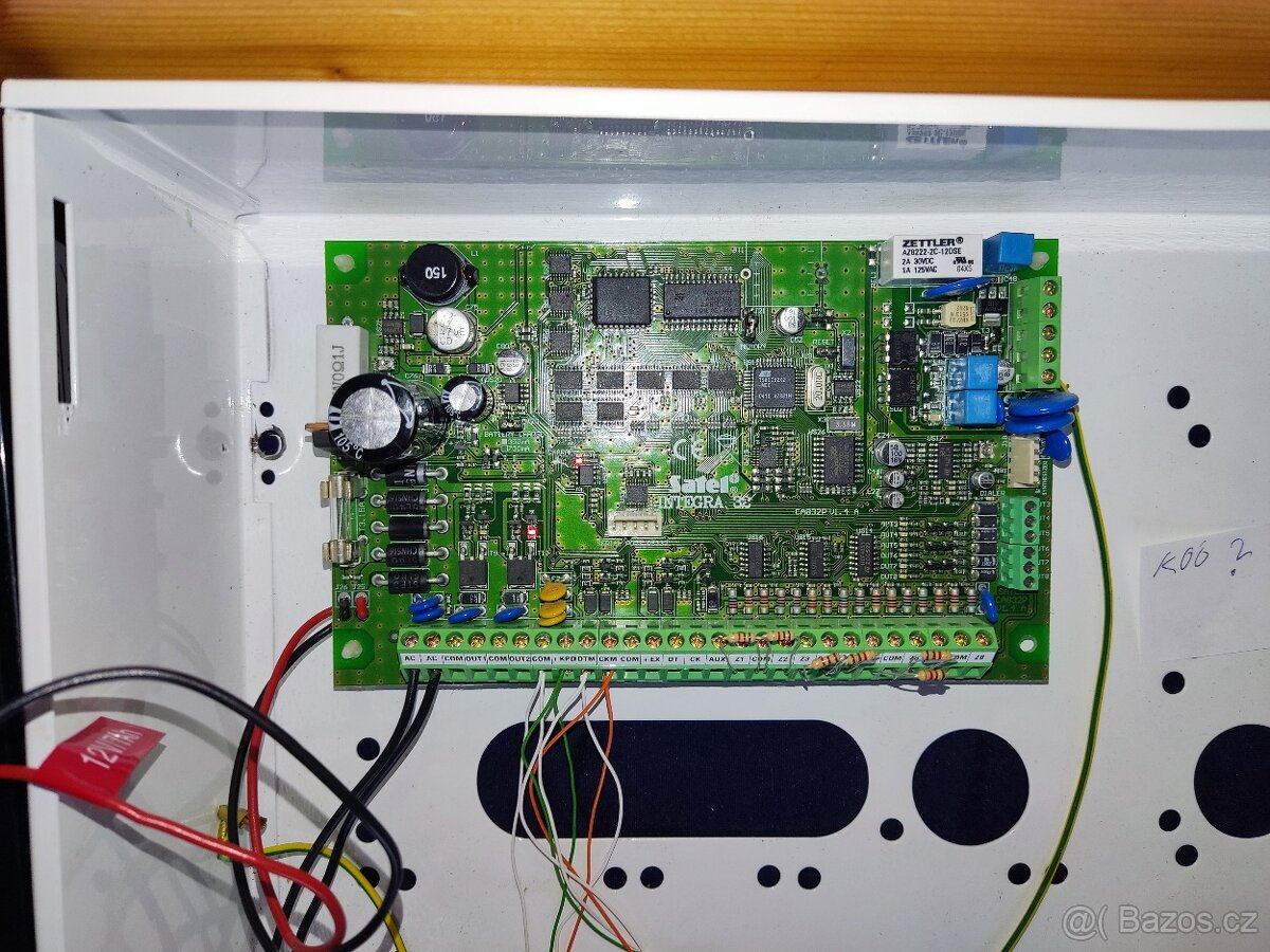 Alarmy Satel Integra 32 - 3