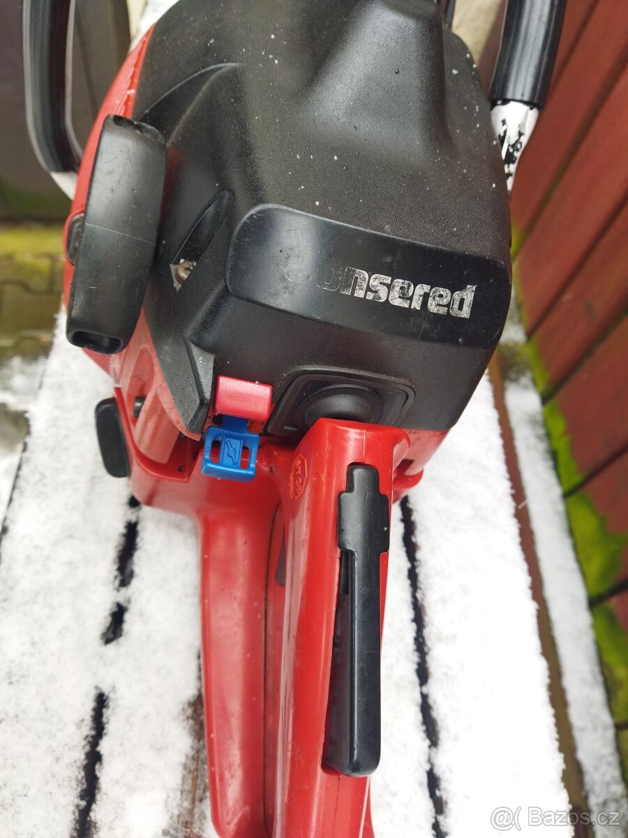 Na prodej pila Jonsered CS 2150 - 3