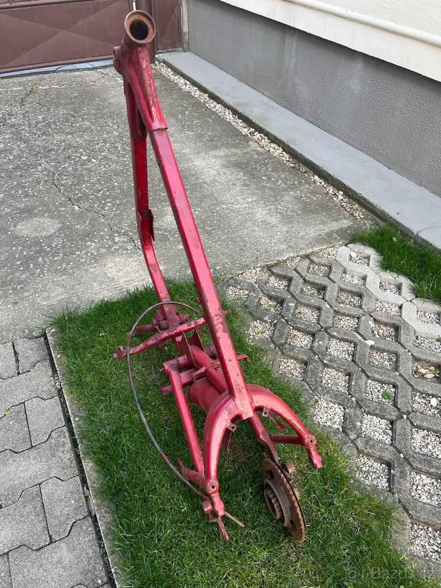 Jawa 175/356 rám - 3