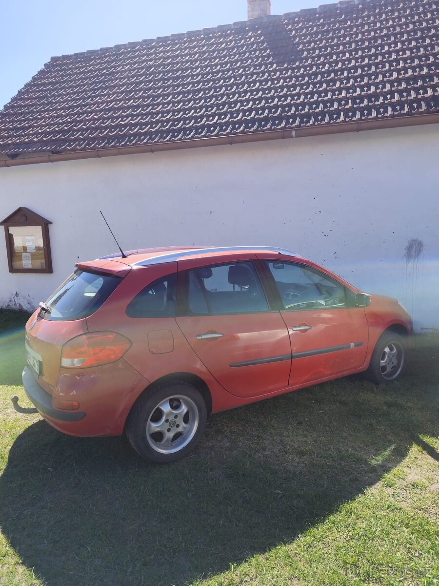 Renault Clio - 3