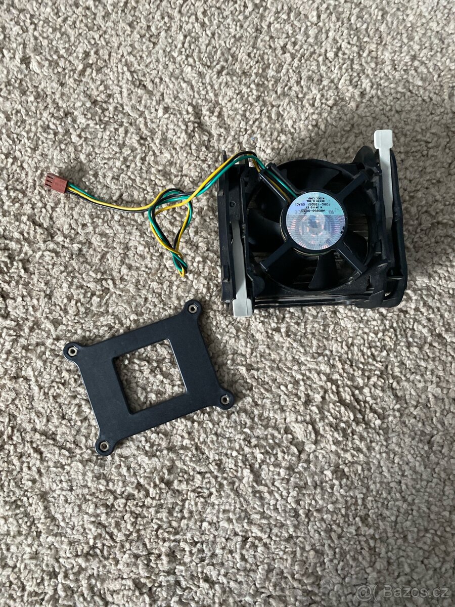 ASUS P4S8X - X - 3