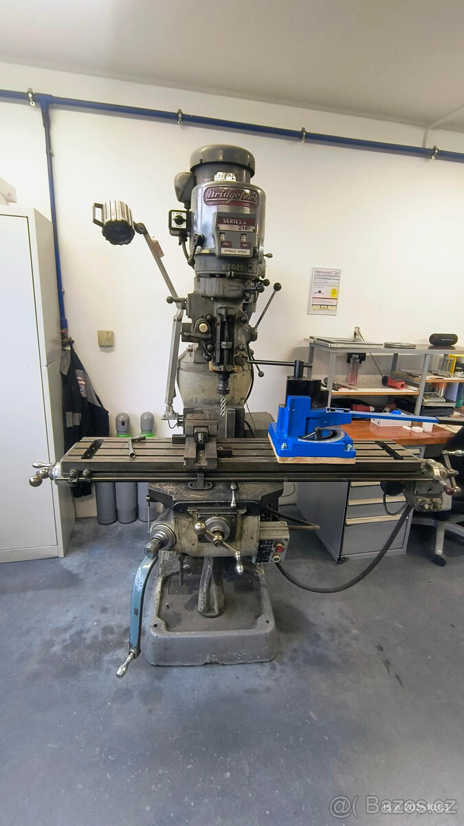 frézka BRIDGEPORT serie I - 3