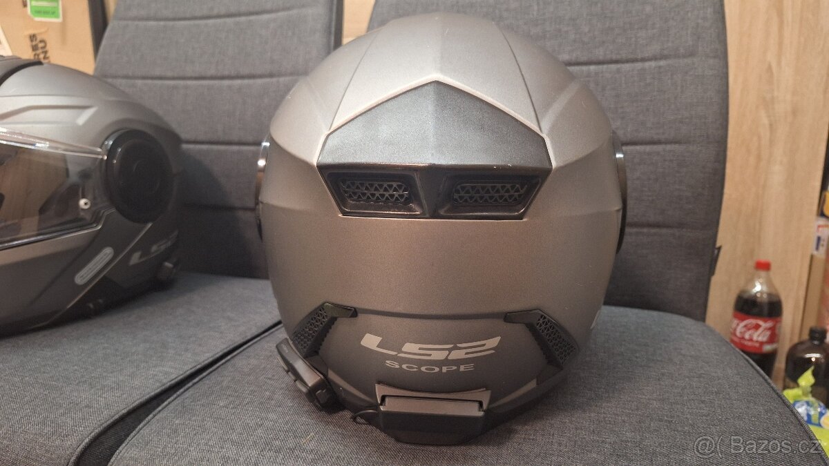 LS2 scope helma XL + interphone U-COM 4 - 3