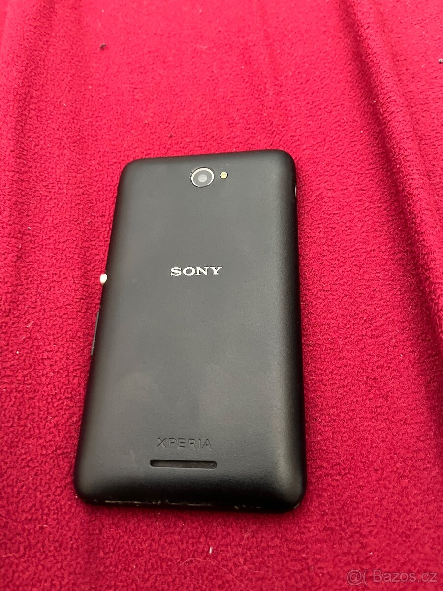 Telefon Sony Xperia E4 - 3
