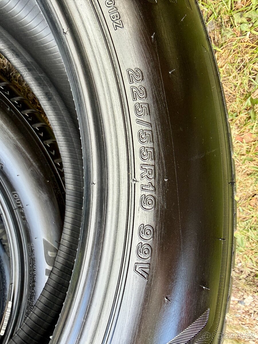 Bridgestone Alenza 225/55 R19 99V Letní - 3
