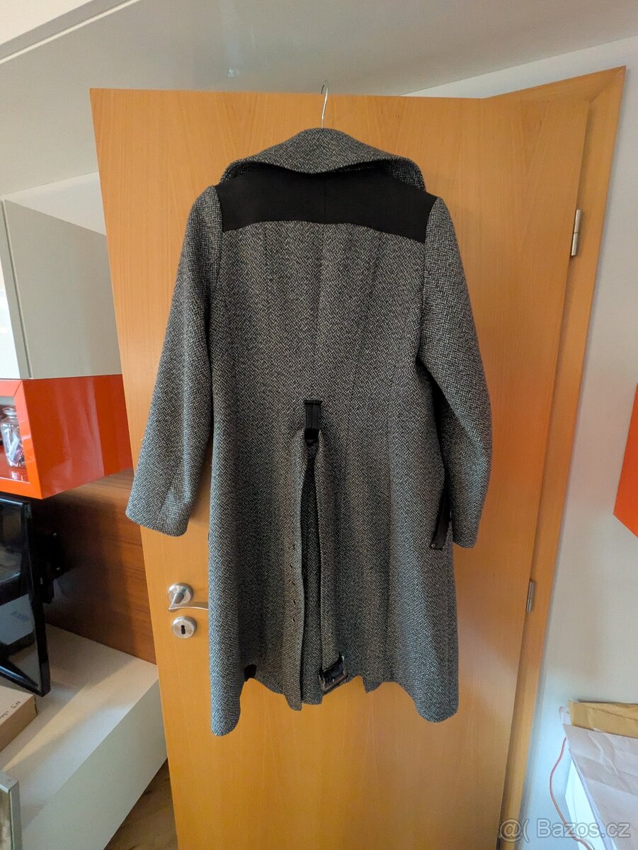 Podzimní dámský kabát - 3