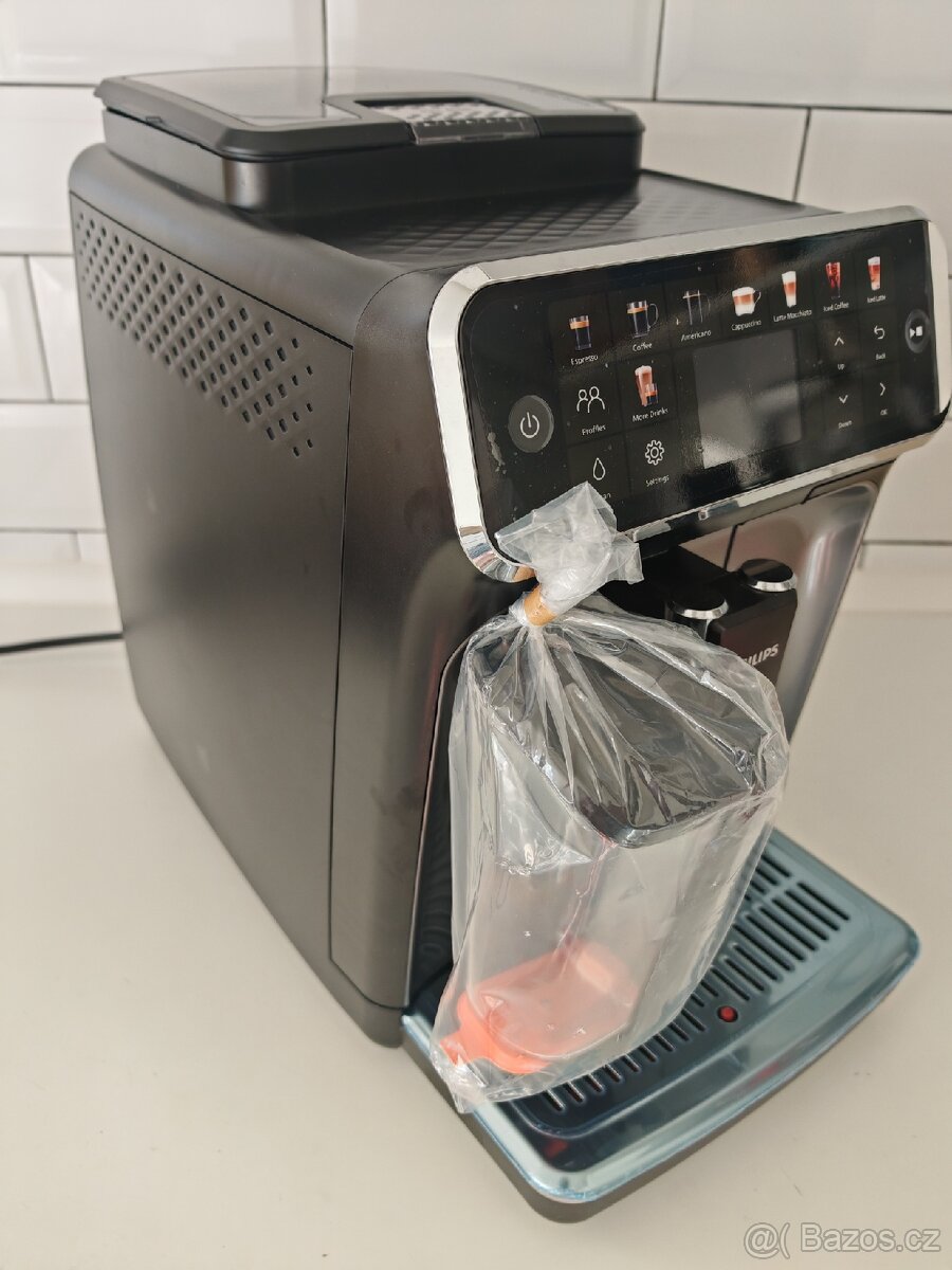 Kávovar Philips EP5500 + záruka 12 měsíců - 3