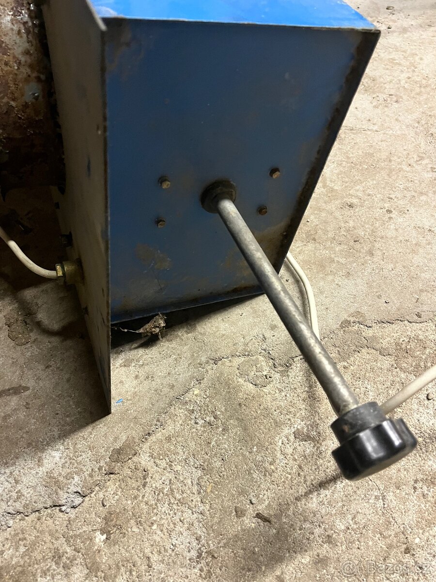 Ventilační jednotka s elektromotorem – 230 V - 3