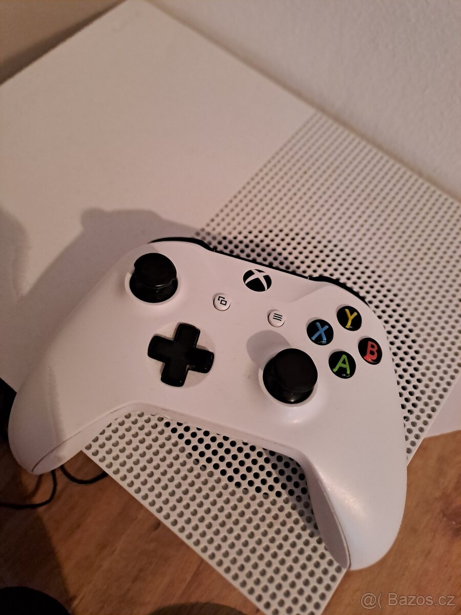 Xbox one S 1TB - 3